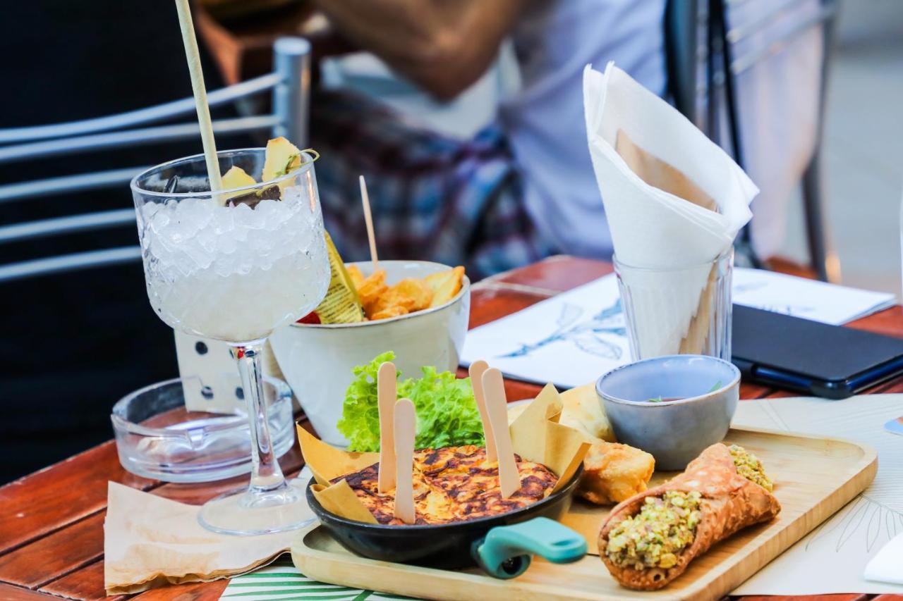 Hotel Doria 벨레지아아지마리나 외부 사진